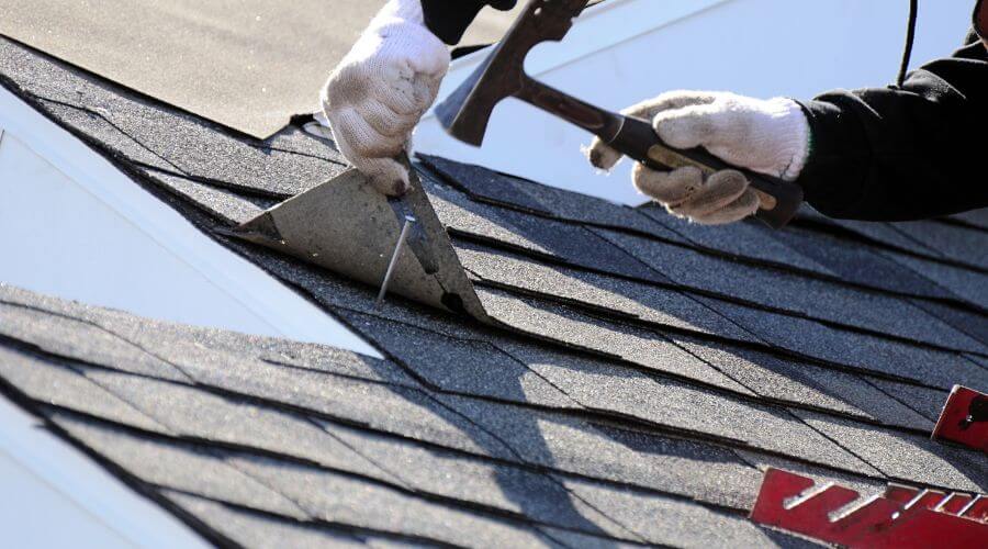 Expert new roof installation services in Taylor Ridge, IL